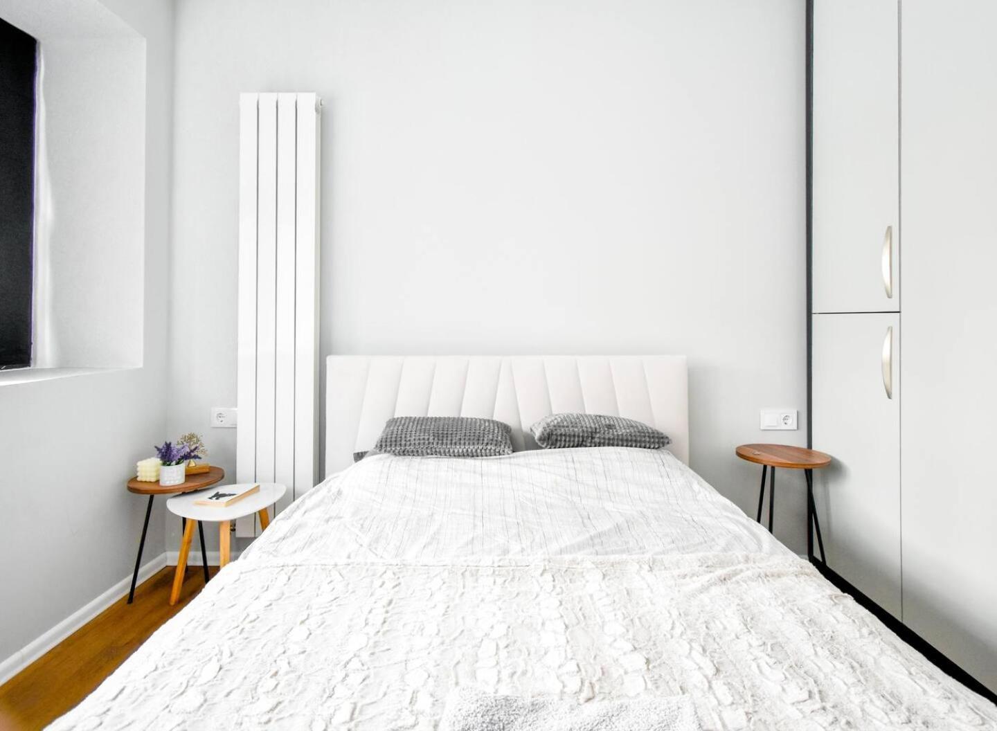 Apartment Luxury 1br Escape - Sleek Modern Design & Upscale